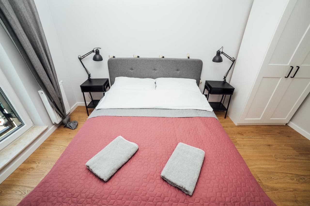 Pobookowane Chmielna Apartments Old Town Гданьск Экстерьер фото