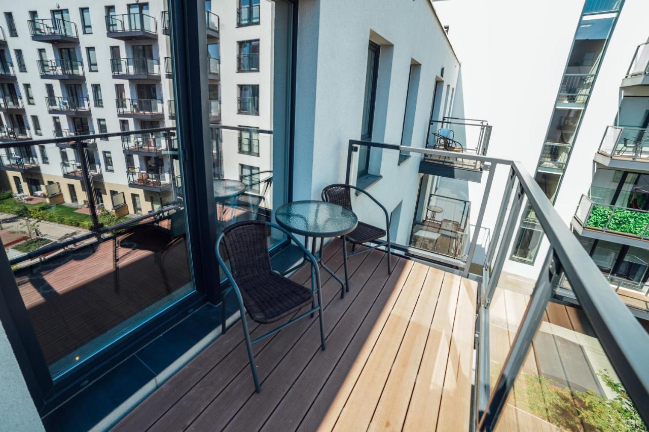 Pobookowane Chmielna Apartments Old Town Гданьск Экстерьер фото