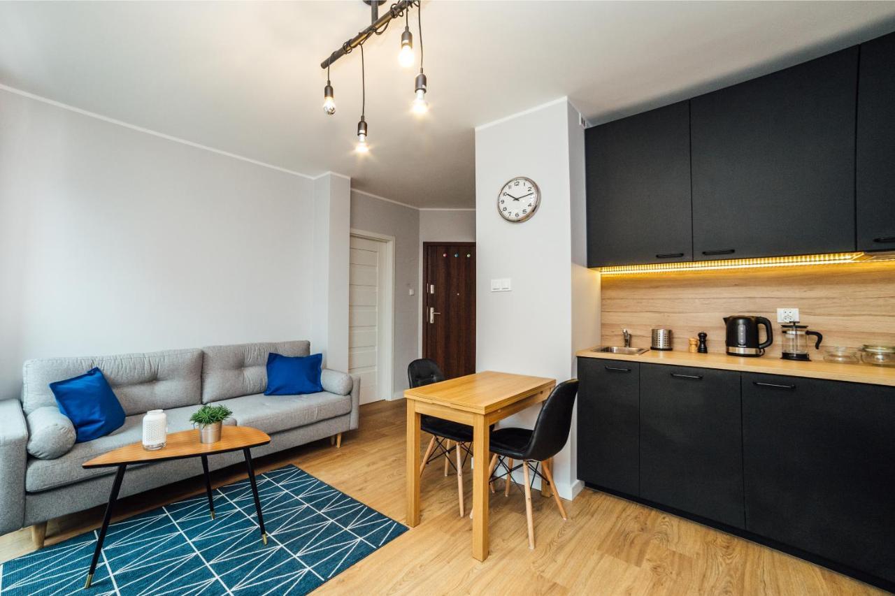 Pobookowane Chmielna Apartments Old Town Гданьск Экстерьер фото
